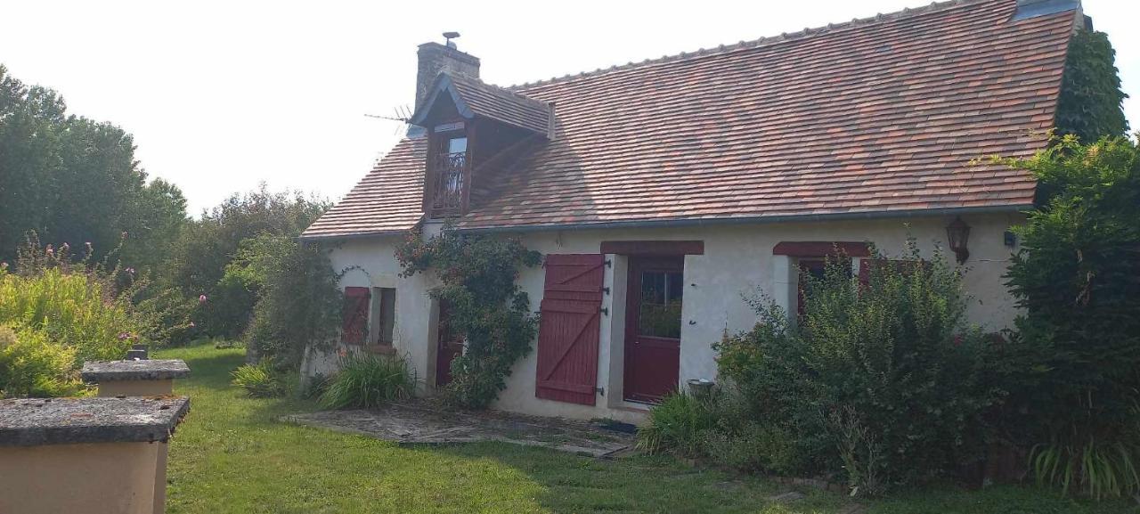 Gite Les Toisnieres Marigne-Laille Exterior foto
